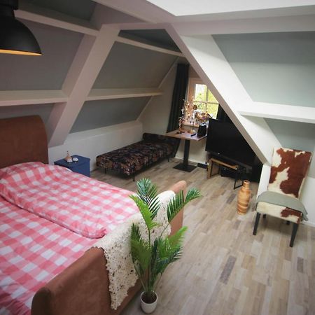 Chez Bob Bed & Breakfast Bovenkarspel Exterior photo